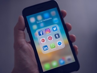 The New Communication Directors: Coherence and Engagement