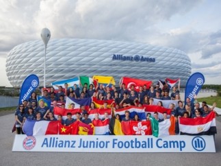Allianz Seguros invita a cuatro jóvenes españoles a vivir el Allianz Explorer Camp Football Edition 2019