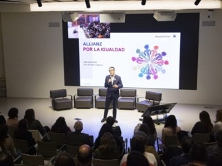 Allianz centra en el talento femenino STEM los actos conmemorativos del Día de la Mujer