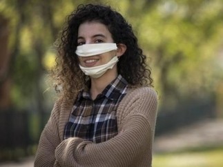 Des masques transparents pour les personnes sourdes et malentendantes