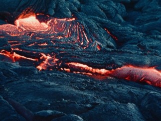 Allianz activa un protocolo para atender a los afectados por la erupción del volcán de La Palma