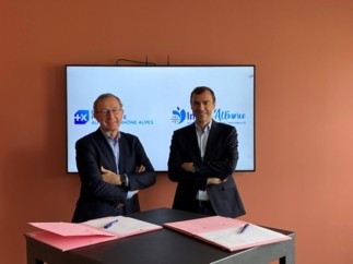 Banque Populaire Auvergne Rhône Alpes signe une convention de partenariat avec INNOV’ALLIANCE, pôle de compétitivité du végétal et de la naturalité