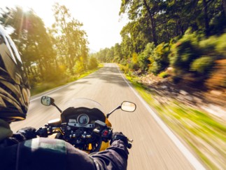 Baromètre BPCE Assurances 2022 sur le comportement des deux-roues motorisés : Près de 1 motard sur 2 impliqué dans un accident de moto en France