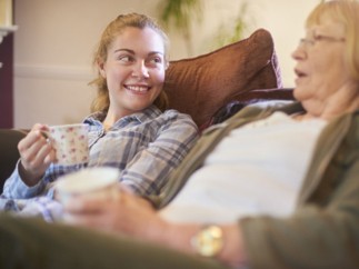 Cohabitation intergénérationnelle :  « C’est un peu comme si ma fille revenait à la maison ! »
