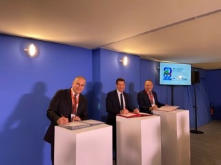 Pour promouvoir le don de sang au sein des  collectivités, l’EFS, l’AMF et la FFDSB renouvellent  leur partenariat