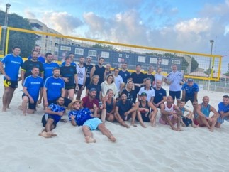 Le Montpellier Beach Masters : un terrain de sable sur le parvis de la mairie.