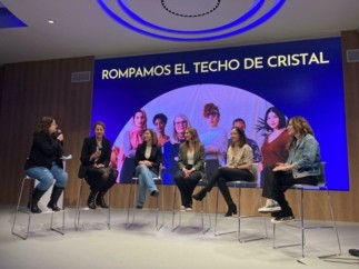 Allianz celebra el Día de la Mujer con el lema: “Rompamos el techo de cristal”