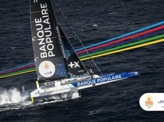 Relais de la Flamme Olympique de Paris 2024 : la réussite et l’excellence française à l’honneur à bord du Maxi Banque Populaire XI