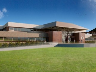 Banque Populaire du Sud : son nouveau siège social « Perpignan Métropole » rassemblera 400 collaborateurs et marque l’attachement de la banque à son territoire.