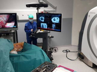 Hôpital Privé Clairval - Quand la chirurgie thoracique s’allie à la neuronavigation pour une Première mondiale