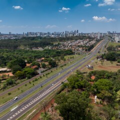 VINCI Highways - Brazil - Entrevias - Aerial2.jpg