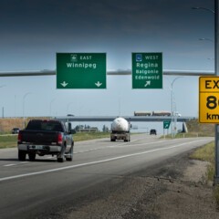 VINCI Highways - Canada - Regina Bypass - Highway and signage.jpg