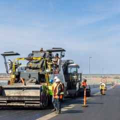 2026_CONFEDERATIONBRIDGE_CANADA_PAVINGVEHICLE.jpg