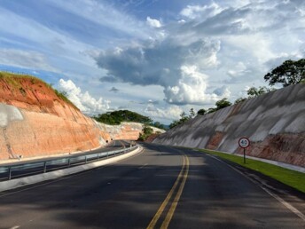 Highway works®Arquivo Entrevias.jpg
