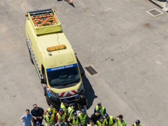 Group photo with Olympia Odos operators – Open Tour 2026, Greece.jpg