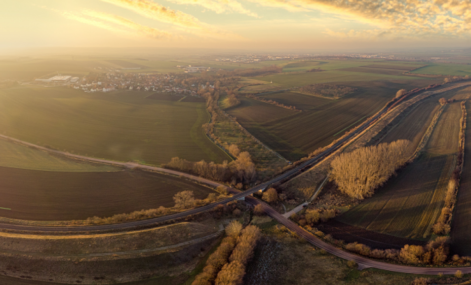 ou-muhlhausen-2_small-1250-400-930x562-c-41x71 (1).png