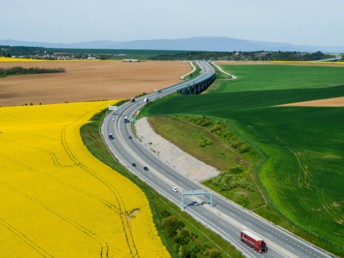 Ten years of successful operation for the PPP project of the R1 PR1BINA expressway in Slovakia