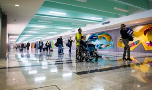 Passengers, Dominican Republic airport