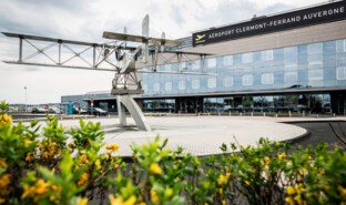 Aéroport Clermont-Ferrand Auvergne, France