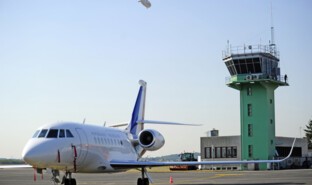 Aéroport de Lyon Bron, France