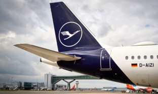 Lufthansa GAL 24-4-23-0467.jpg