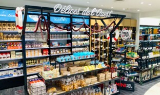 Produits locaux en vente au Duty Free Aélia © Aéroport Nantes Atlantique juillet 2023.jpg