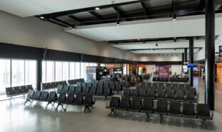 Tampico sala de espera 2.JPG