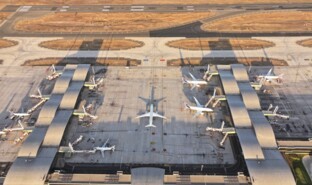 Santiago Airport_3.JPG