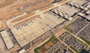 Santiago Airport_1.JPG