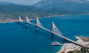 Rio Antirrio Bridge.jpg