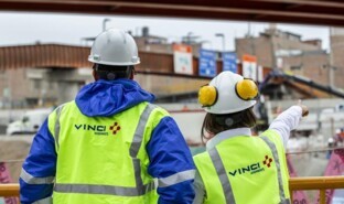 VINCI Highways jackets_8.jpg