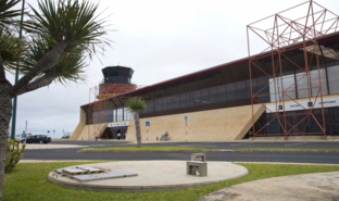 Porto Santo Airport_1.jpg