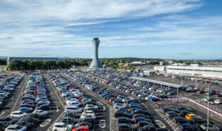 Edinburgh Airport_2.jpg