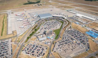 Budapest Airport_2.jpg