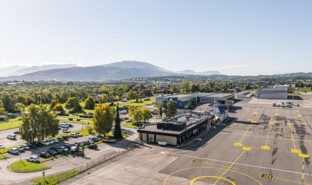 Annecy Mont-Blanc Airport_3.jpg