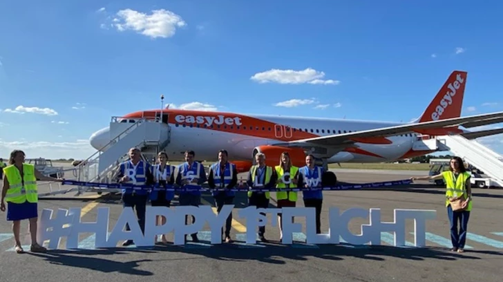 VINCI Airports célèbre le lancement de la nouvelle ligne entre Rennes Bretagne et Londres Gatwick, deux aéroports de son réseau