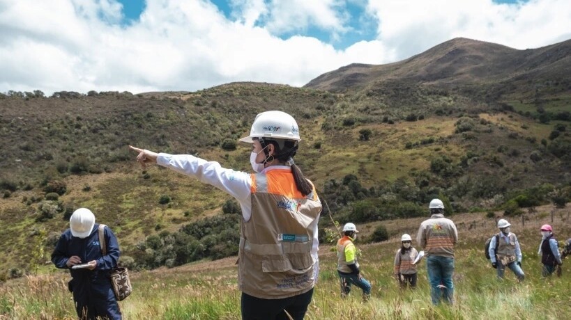 VINCI Highways s'engage dans la protection des milieux naturels à travers un vaste programme de reforestation en Colombie