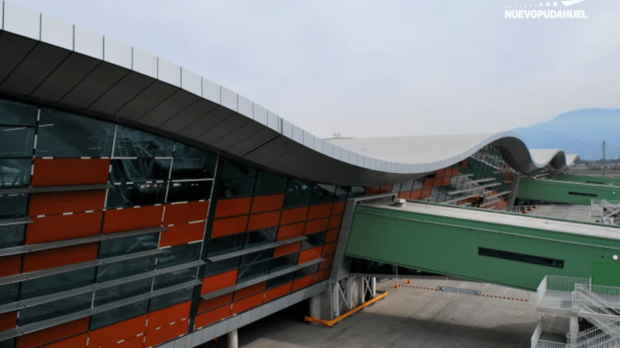 L'aéroport de Santiago franchit une nouvelle étape dans la construction de son terminal international