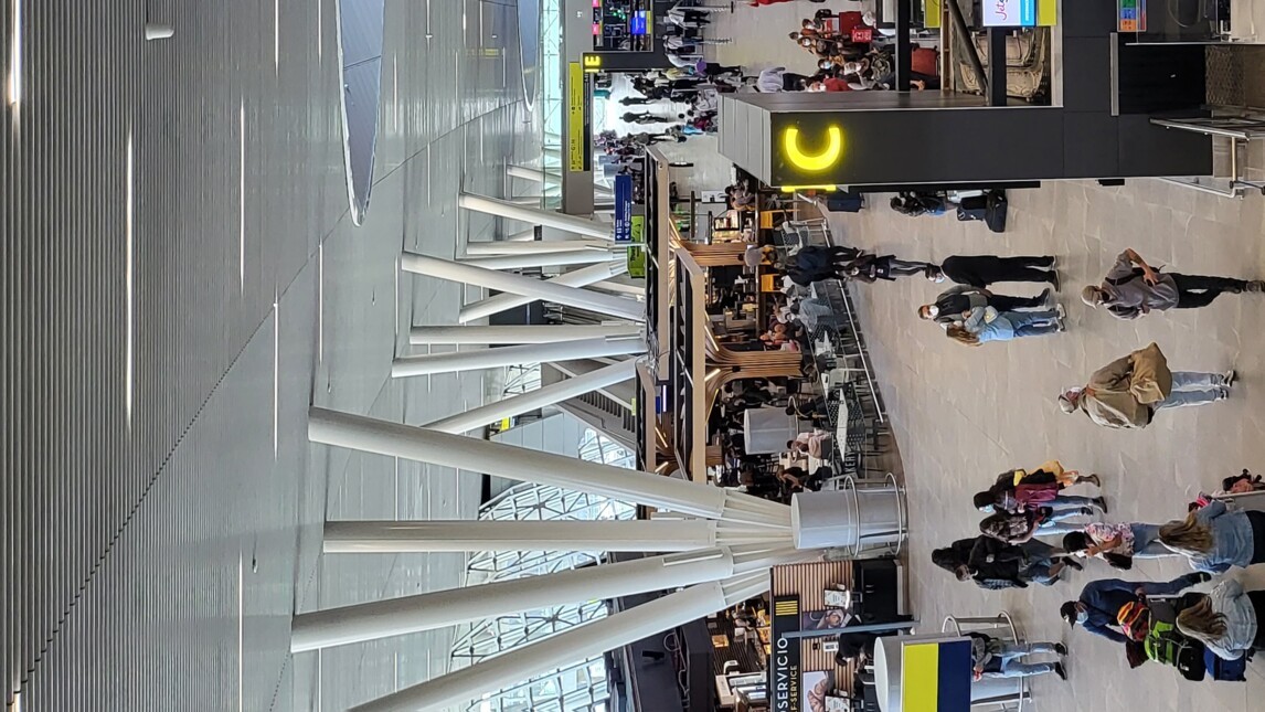SantiagoAirport