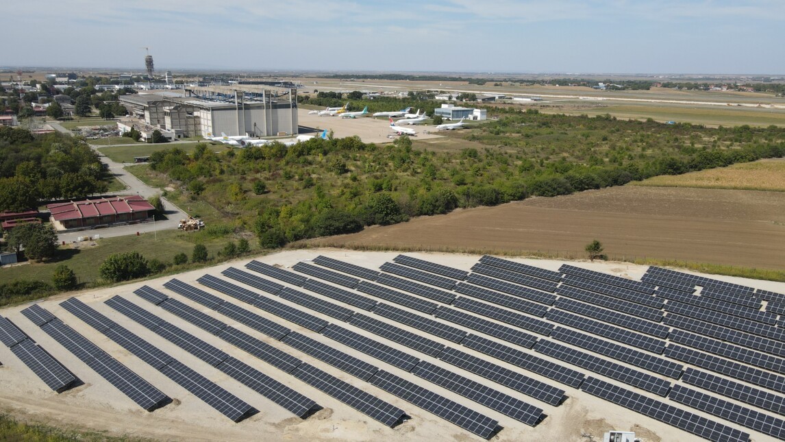 Solar farm Belgrade Airport 3_Dec 2021_©Luka Filipović.JPG