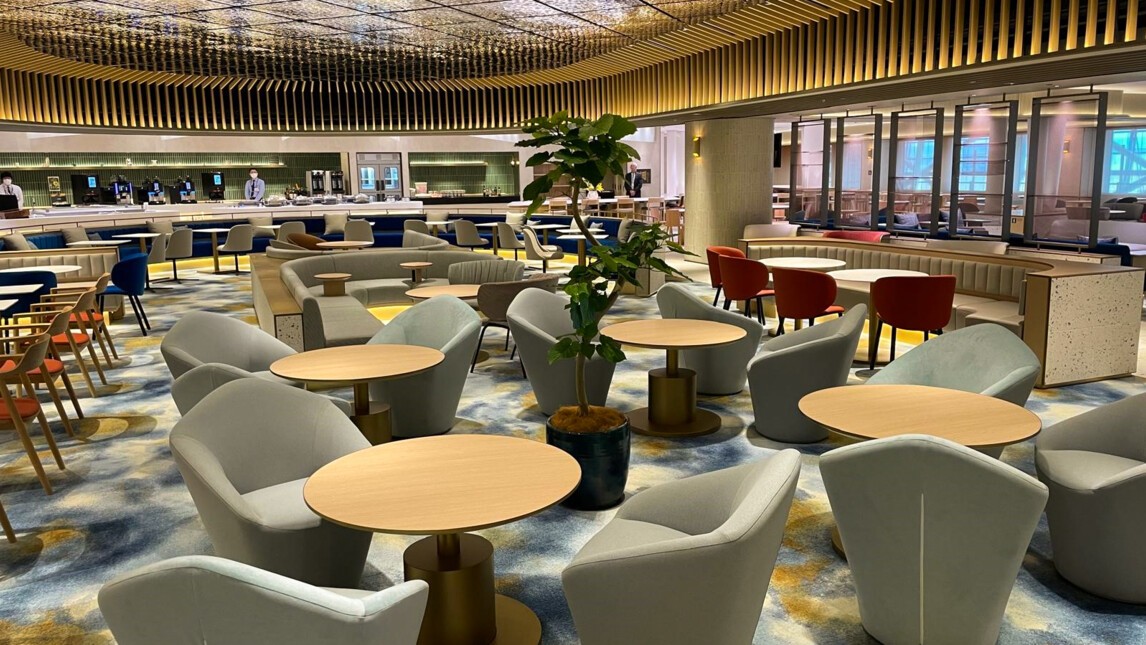 KIX T1 new lounge-2.jpg