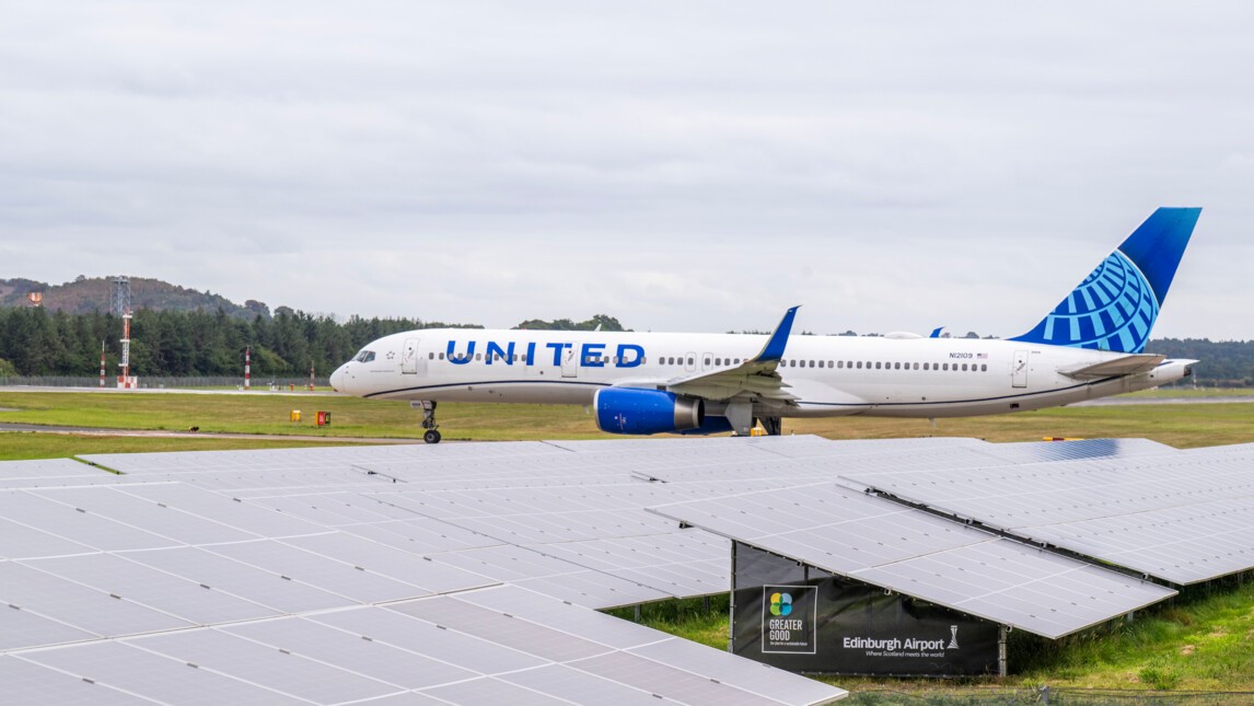 Solar farms_Edinburgh airport_UK_VINCI Airports