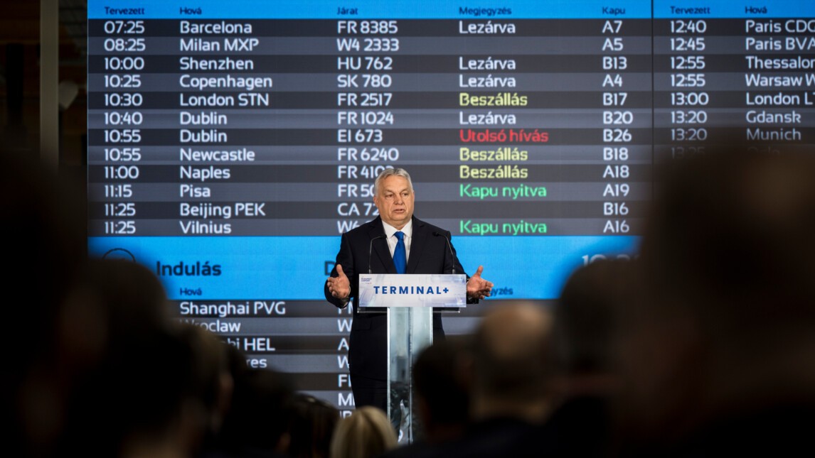 Governement official photograph (9).jpg