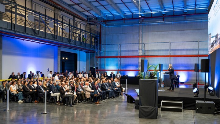 Inauguration d'Aéroport de Lyon DC1