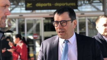 Pour Nicolas Notebaert (Vinci), «l’économie touristique en Savoie a besoin» des aéroports locaux