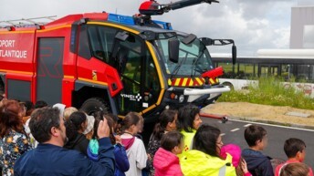 Des élèves de CM2 découvrent les métiers de l’Aéroport Nantes Atlantique (VINCI Airports)