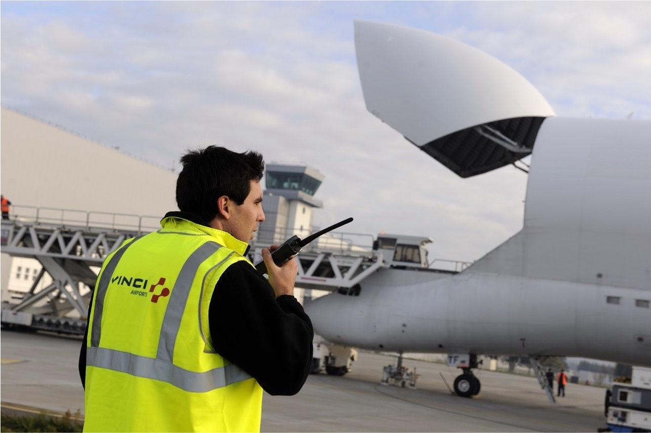 Agent de piste, aéroport