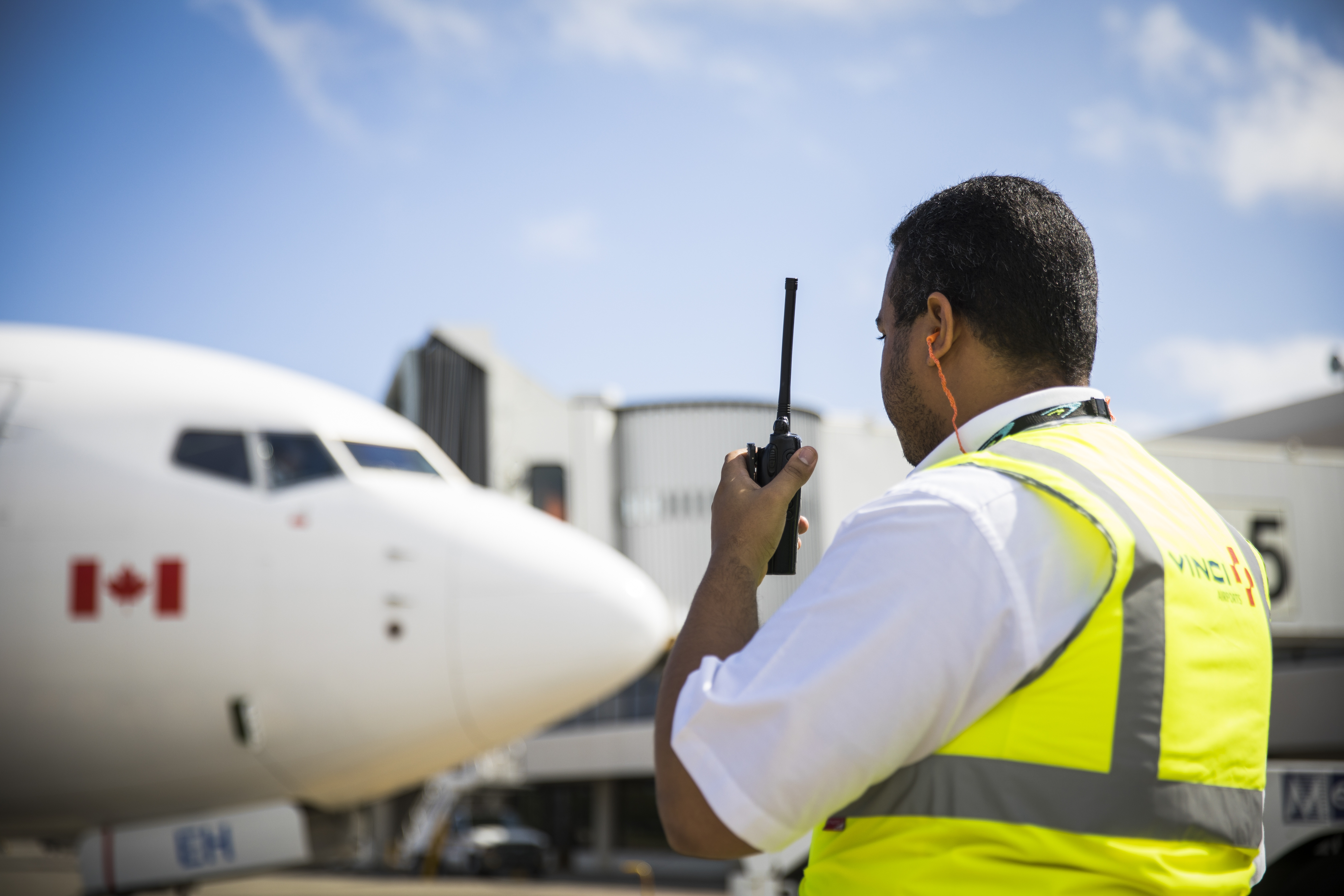 Agent de piste, Aéroport de Puerto Plata, République Dominicaine.jpg