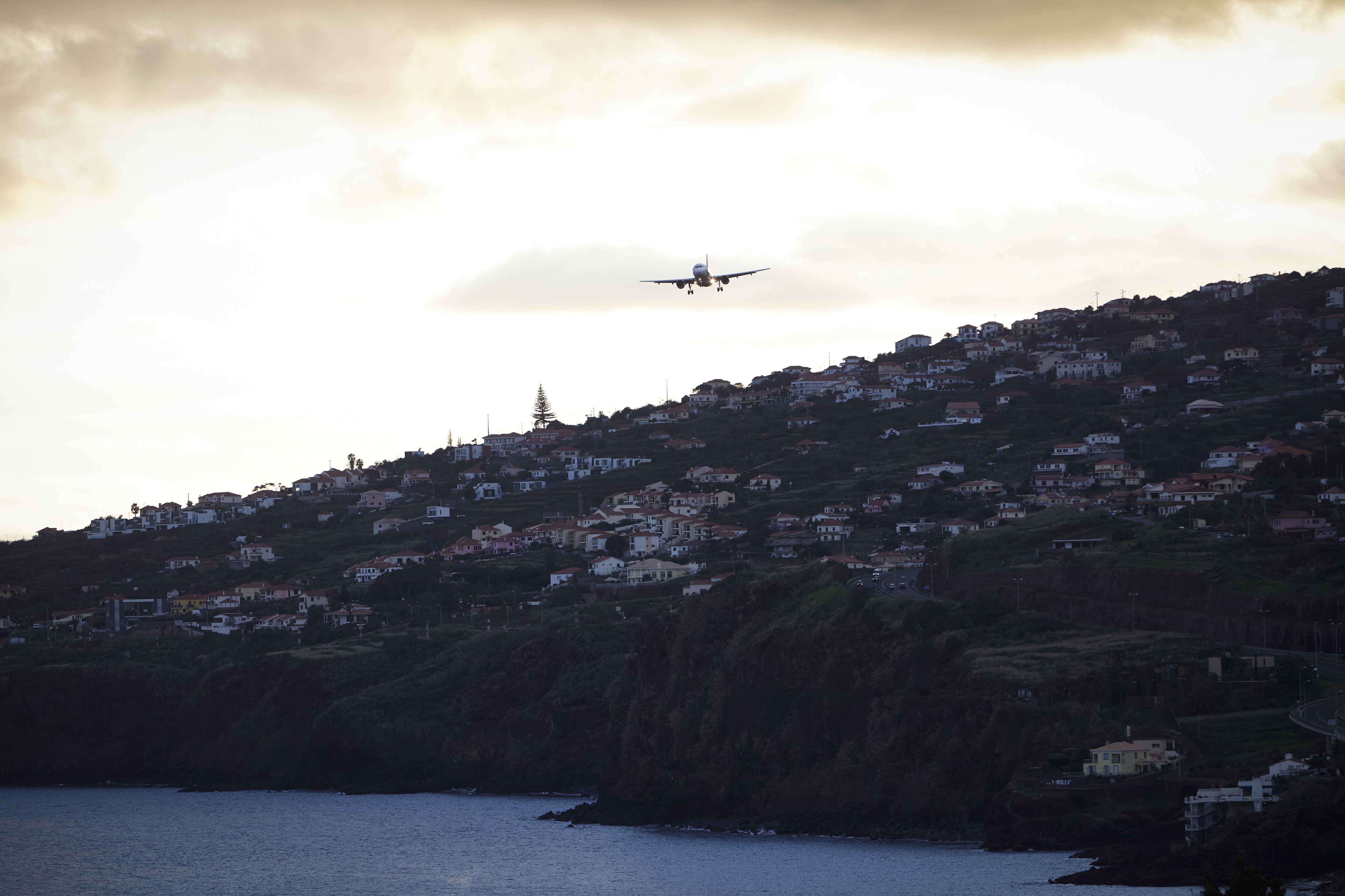 VINCI AIRPORT_FUNCHAL_PORTUGAL_P.GUIMARAES_23012017_CAPA_HD_101 - Copie.jpg