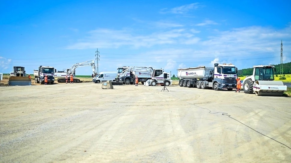 VINCI Highways and its partners launch Via Salis, the first public-private partnership (PPP) motorway project in the Czech Republic